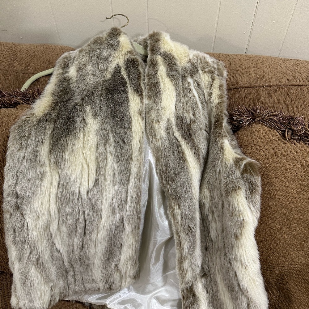 Bcbg fur vest worn twice- good condition